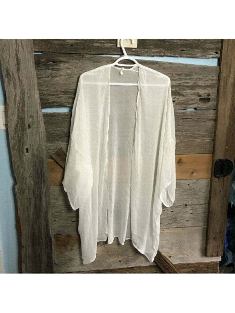 𝅺aeropostale Size O/S NWOT White Semi Sheer Coverup